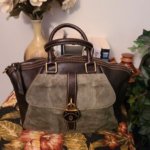 💚🤎 Dooney Florentine Logo padlock satchel 💚🤎